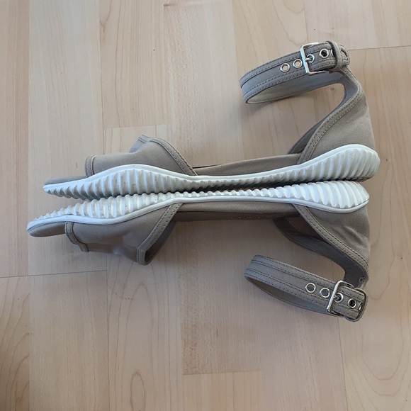 Prada Gabardine Flat Sandal, Khaki size 39.5 - Picture 14 of 16